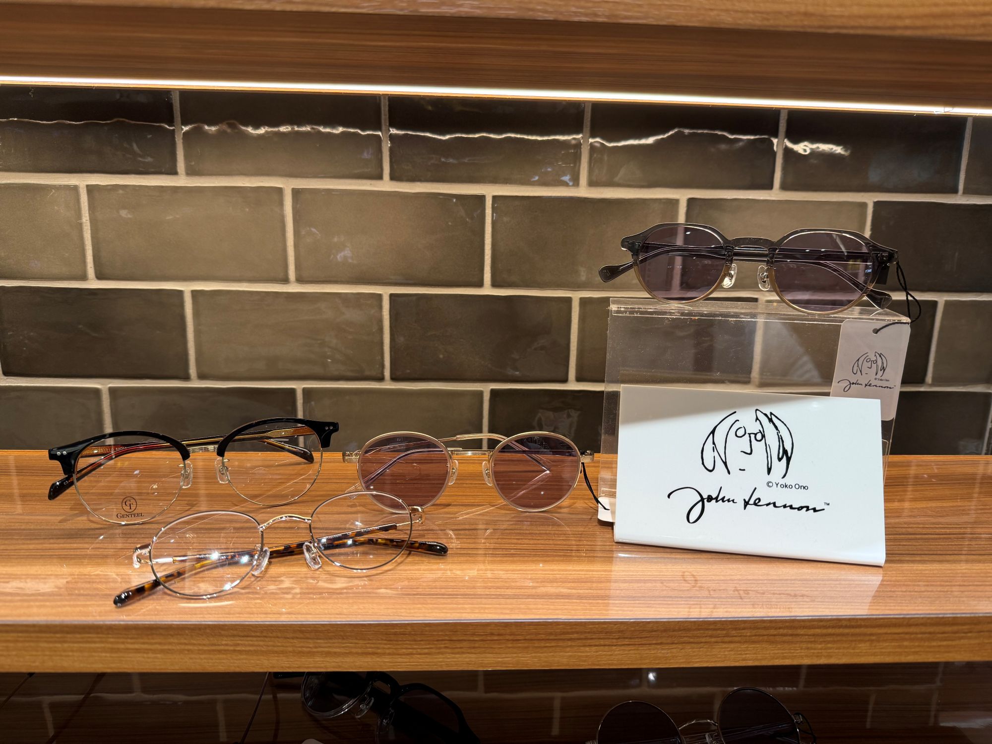 Tokyo Glass Company gallery