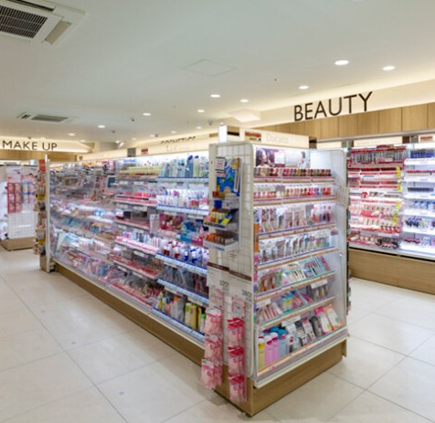 サンドラッグCARER　三宮オーパ店